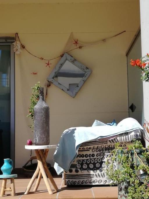 Residence Avec Piscine Face A La Mer, 1Ere Ligne Llançà Exterior foto